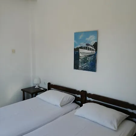 Värdshus Rania House *