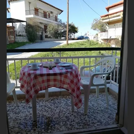 Rania House * نيوس مارماراس